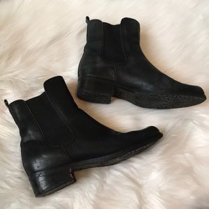 Blondo leather short boot